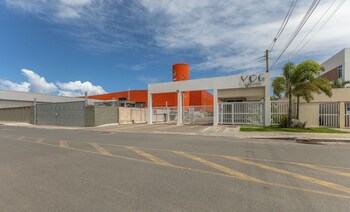 apart 450m from the beach in cond w pool var0302