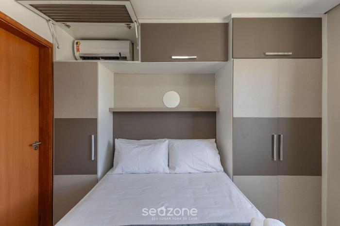 apart 450m from the beach in cond w pool var0302