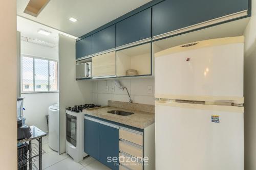 apart 450m from the beach in cond w pool var0302