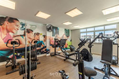 apart 450m from the beach in cond w pool var0302