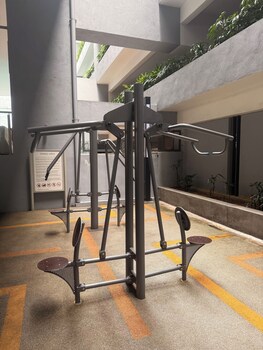 Downtown Retreat 2Br At Neu Suites,,4 star