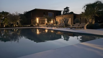 537 saint emilion bornes recharges