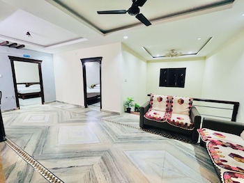 orion studio service apartments