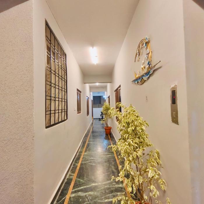orion studio service apartments