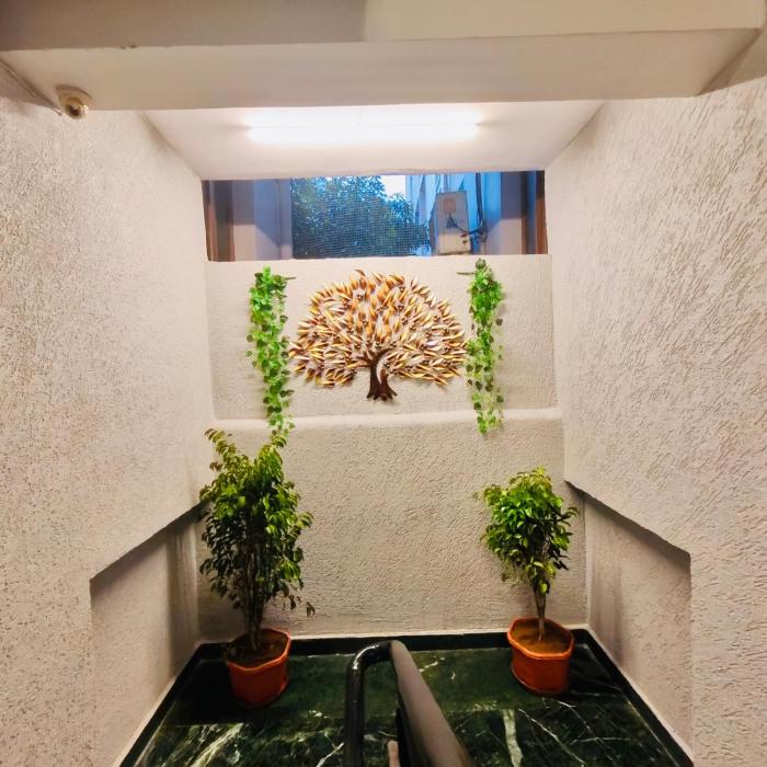 orion studio service apartments