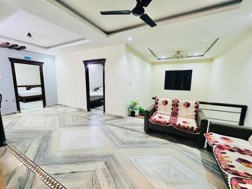 orion studio service apartments