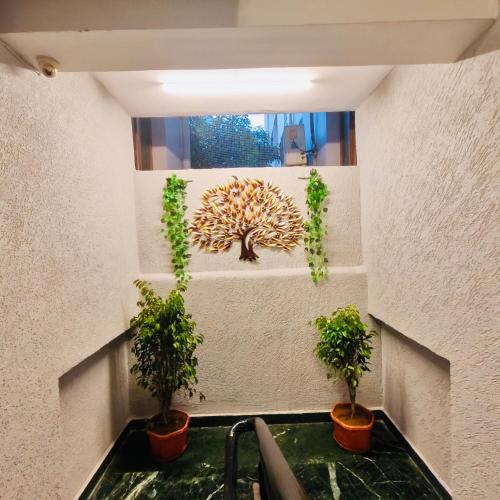 orion studio service apartments