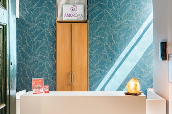nicole suite