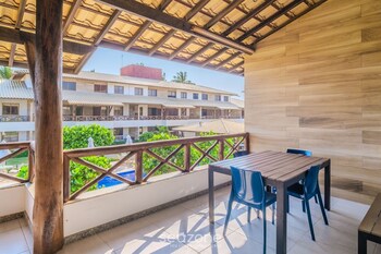 apt in a seaside condominium itacimirim ba iab109