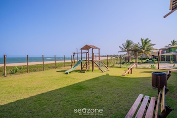 apt in a seaside condominium itacimirim ba iab109