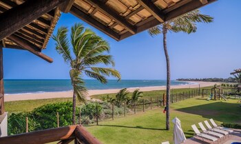 apt in a seaside condominium itacimirim ba iab109