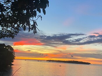 tulang diot view and turtle haven