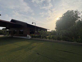 the greenwood farm and lawn bijwasan