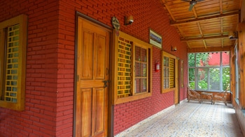 Rudraksha Villa Bhimtal,,4 star