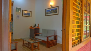 Rudraksha Villa Bhimtal,,4 star