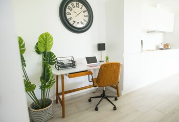 Greystone Apartments,,4 star