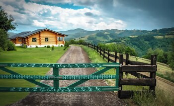 sub stele chalets