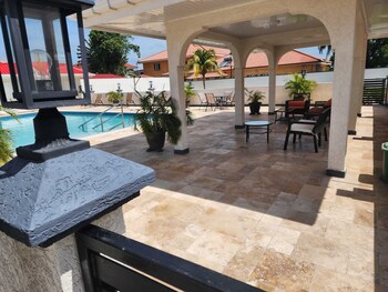 ideal executive suites