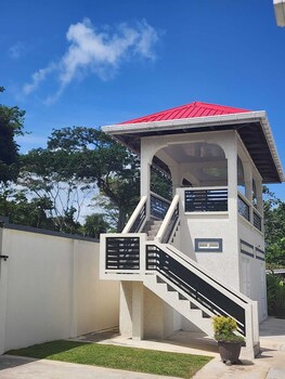 ideal executive suites