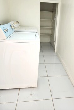 ideal executive suites