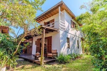 House, Beach, And Nature In Ibiraquera Tan0000,,2 star