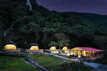 salkantay majestic domes eco lodge