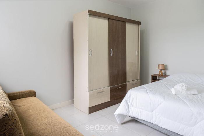 apt w balcony and bbq 500m from the beach rml605