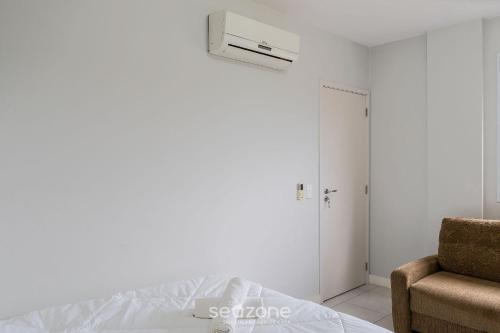 apt w balcony and bbq 500m from the beach rml605