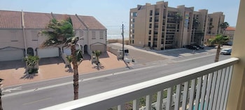 3rd flr beachview luxe elevator pool bbq