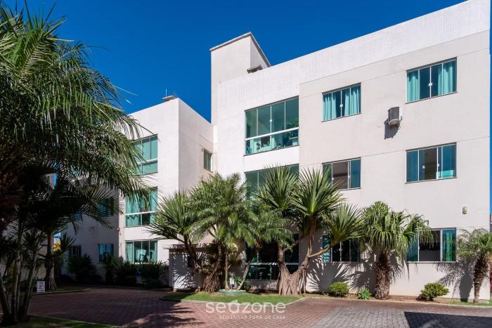 2 bedroom apart w air 270m from the beach gps0102