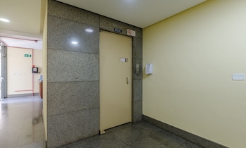Apt In Muquicaba W/ View Of Small Beach Epm0803,214 Rua Heitor Lugon,2 star