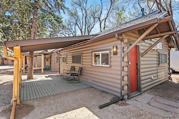 timber lodge cabin 5