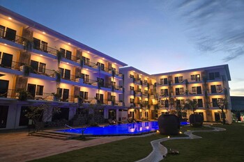 revery hotel siem reap