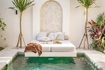 villa senja emas uluwatu