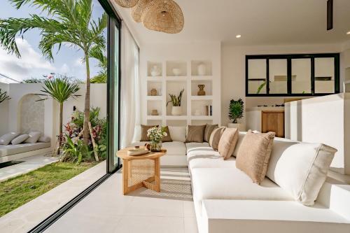 villa senja emas uluwatu