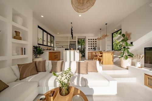 villa senja emas uluwatu