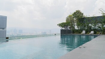 Dorsett Residence Kl By Guestonic,,4 star