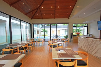 Cocotree Resort Panglao,,3 star