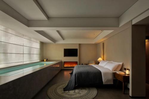 phoenix hall house hotel