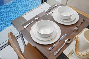 Omika Villa By Kozystay - Jimbaran,,4 star