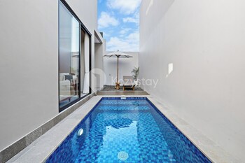 Omika Villa By Kozystay - Jimbaran,,4 star