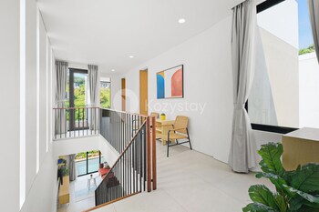 aura villa by kozystay bandung