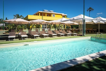 costa di sopra hospitality