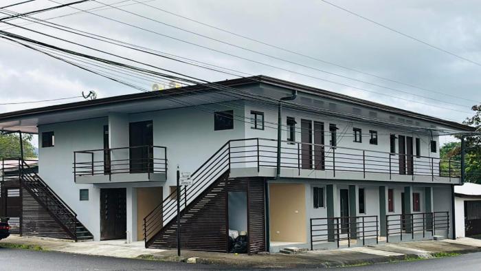 hotel nativo arenal