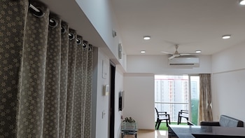 teesta suites lodha belmondo golf resort
