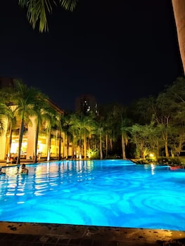teesta suites lodha belmondo golf resort