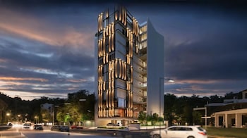 Monsoon Courtyard Luxury Hotel,,4 star