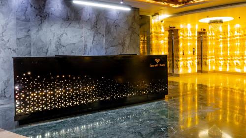 monsoon courtyard luxury hotel