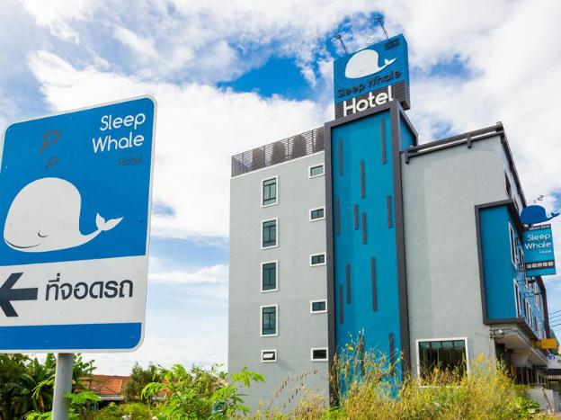 sleep whale hotel