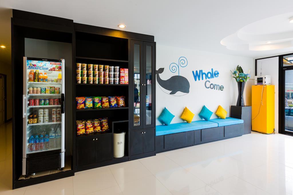 sleep whale hotel